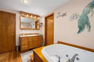 418 Long Hwy, Little Compton, RI 02837 - Photo 18