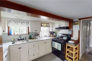 159 Iroquois Rd, Cumberland, RI 02864 - Photo 12