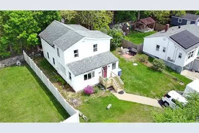 159 Iroquois Road, Cumberland, RI 02864 - Photo 4