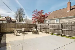 103 Clews St, Pawtucket, RI 02861 - Photo 40