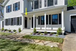 83 Cadora Ave, Warwick, RI 02886 - Photo 8