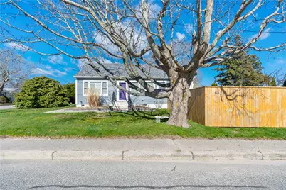 881 Point Judith Road, Narragansett, RI 02882 - Photo 2