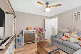 17 Pine Ave, Coventry, RI 02816 - Photo 14