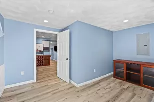 195 Central Pike, Scituate, RI 02957 - Photo 12
