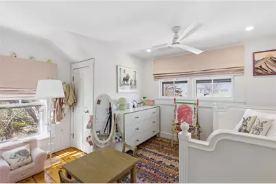 75 Mary Street, Newport, RI 02840 - Photo 34