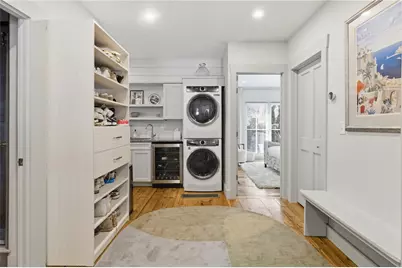75 Mary Street, Newport, RI 02840 - Photo 6