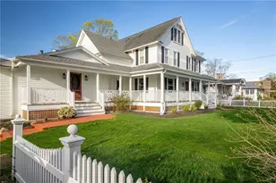 1090 Buttonwoods Ave, Warwick, RI 02886 - Photo 2