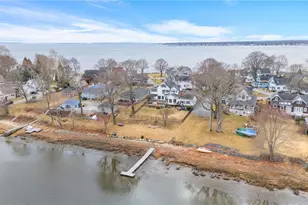 1090 Buttonwoods Ave, Warwick, RI 02886 - Photo 50