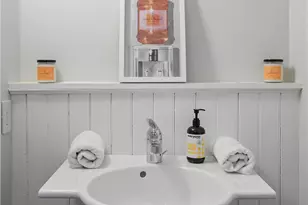 1090 Buttonwoods Ave, Warwick, RI 02886 - Photo 6