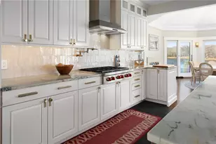 1090 Buttonwoods Ave, Warwick, RI 02886 - Photo 14