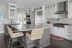 1090 Buttonwoods Ave, Warwick, RI 02886 - Photo 12