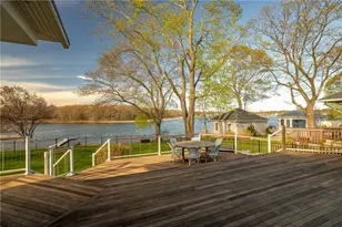 1090 Buttonwoods Ave, Warwick, RI 02886 - Photo 42