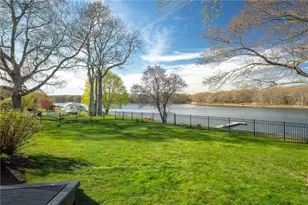 1090 Buttonwoods Ave, Warwick, RI 02886 - Photo 46