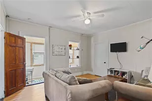 16 Dean Ave, Newport, RI 02840 - Photo 6