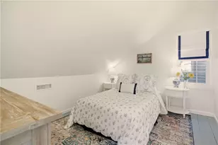 38 Pope St, Newport, RI 02840 - Photo 10