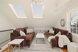 38 Pope St, Newport, RI 02840 - Photo 12