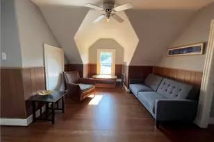 60 Berkeley Ave, Newport, RI 02840 - Photo 18