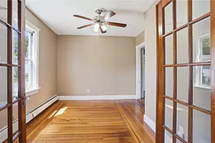 625 Oakland Beach Ave, Warwick, RI 02889 - Photo 12