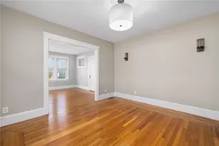 92 Colonial Rd, Providence, RI 02906 - Photo 8