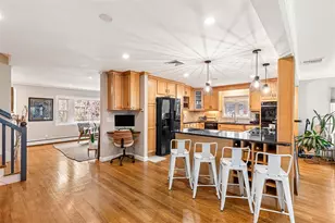 7 Meadowbrook Dr, Barrington, RI 02806 - Photo 10