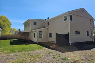 99 Pender Ave, Warwick, RI 02889 - Photo 4