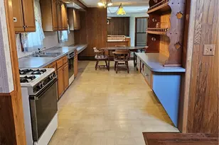 99 Pender Ave, Warwick, RI 02889 - Photo 12