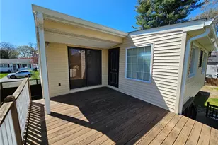 99 Pender Ave, Warwick, RI 02889 - Photo 6
