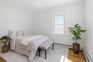 35 Myra St, Providence, RI 02909 - Photo 14