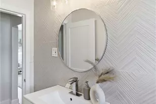 35 Myra St, Providence, RI 02909 - Photo 20