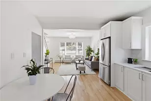 35 Myra St, Providence, RI 02909 - Photo 8