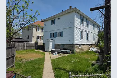 471 Providence Street, Woonsocket, RI 02895 - Photo 2