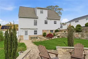 126 Lilac Ave, Woonsocket, RI 02895 - Photo 24