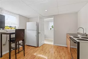 126 Lilac Ave, Woonsocket, RI 02895 - Photo 18