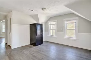24 Ida St, Providence, RI 02909 - Photo 2