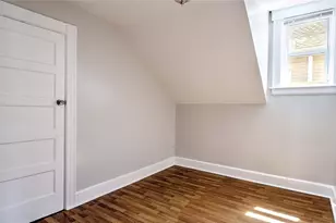 24 Ida St, Providence, RI 02909 - Photo 14
