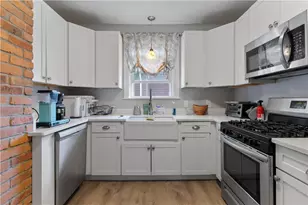 151 Irving Ave, Providence, RI 02906 - Photo 8