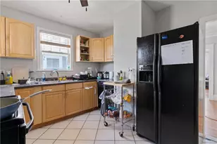 155 Irving Ave, Providence, RI 02906 - Photo 18