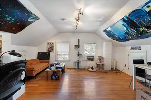 109 John St, Providence, RI 02906 - Photo 2