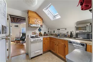109 John St, Providence, RI 02906 - Photo 6