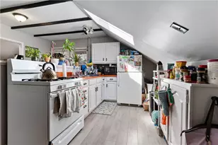 122 Governor St, Providence, RI 02906 - Photo 4