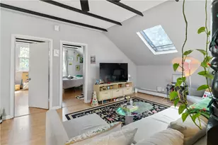 122 Governor St, Providence, RI 02906 - Photo 8