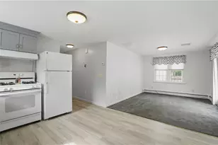 153 Falcon Ave, Warwick, RI 02888 - Photo 20