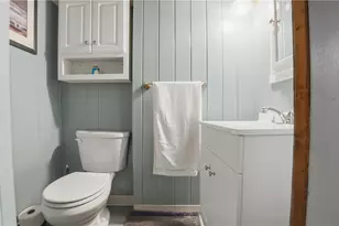 153 Falcon Ave, Warwick, RI 02888 - Photo 18