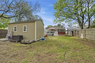 153 Falcon Ave, Warwick, RI 02888 - Photo 36