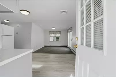 153 Falcon Avenue, Warwick, RI 02888 - Photo 20