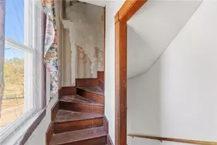 10 Molter St, Cranston, RI 02910 - Photo 26