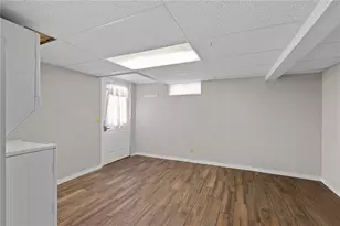5 Sunnyside Dr, Westerly, RI 02891 - Photo 36