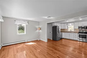 5 Sunnyside Dr, Westerly, RI 02891 - Photo 6
