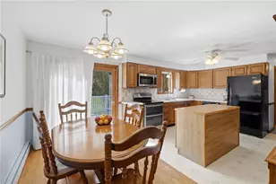1 Roslyn Ave, Bristol, RI 02809 - Photo 12