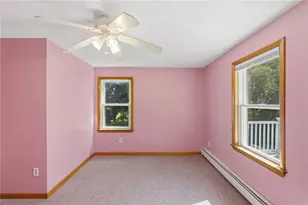 1 Roslyn Ave, Bristol, RI 02809 - Photo 20